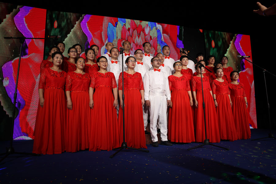 合唱《我和我的祖國》